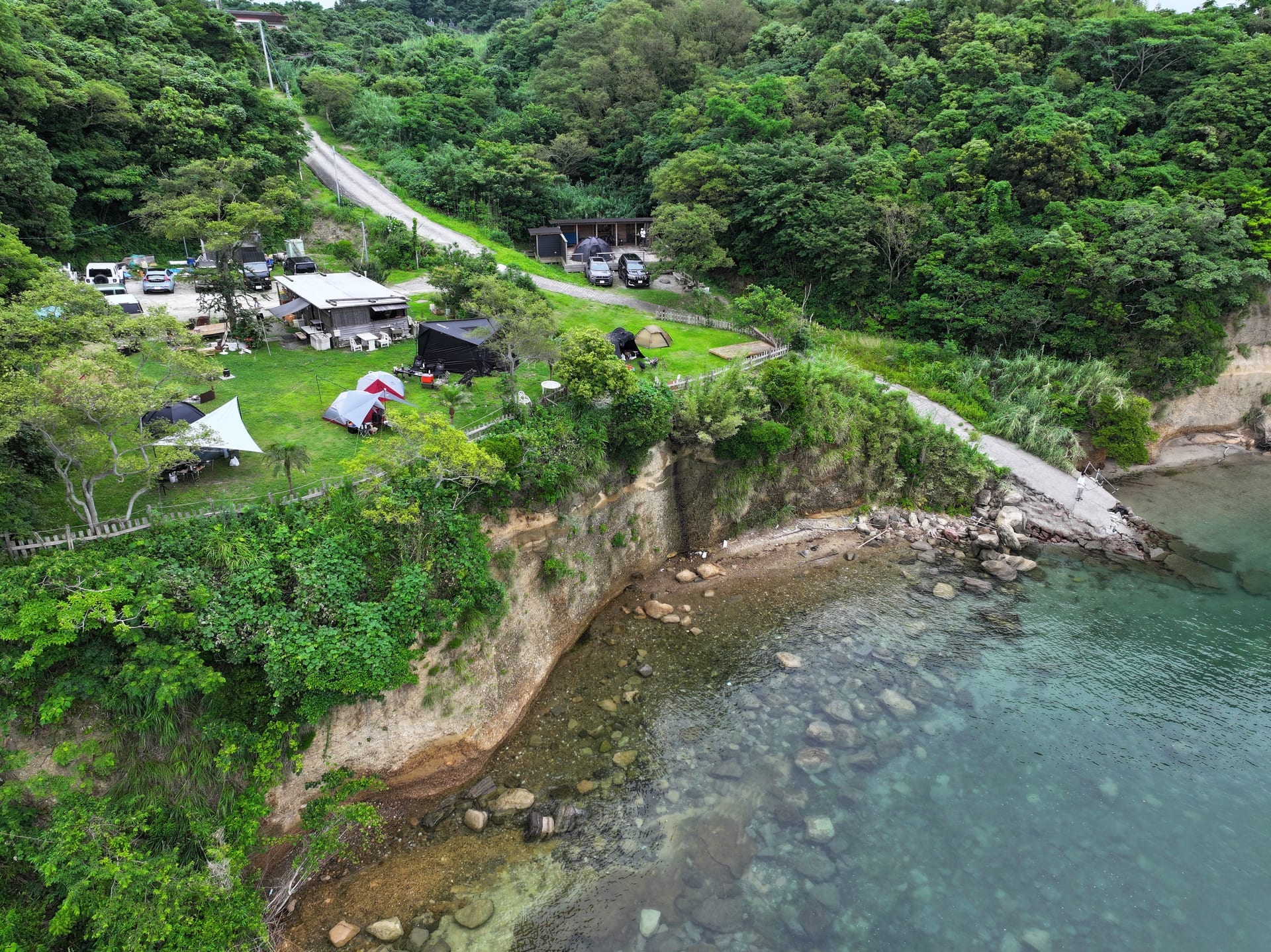 天草・海辺のキャンプサイト 空撮